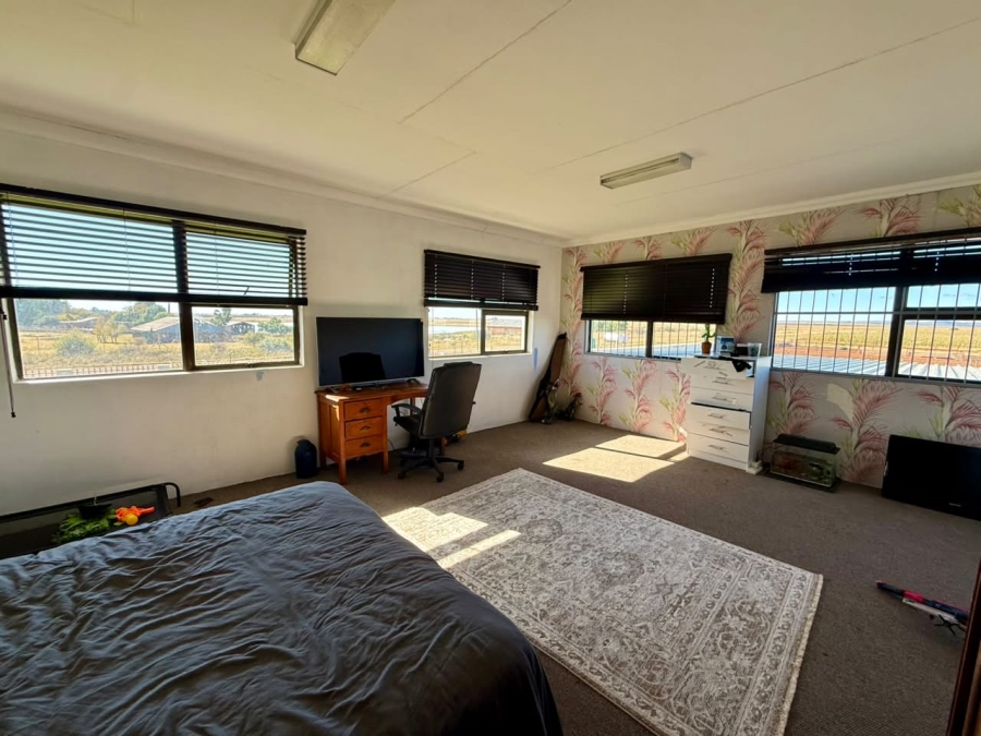 13 Bedroom Property for Sale in Bainsvlei Free State